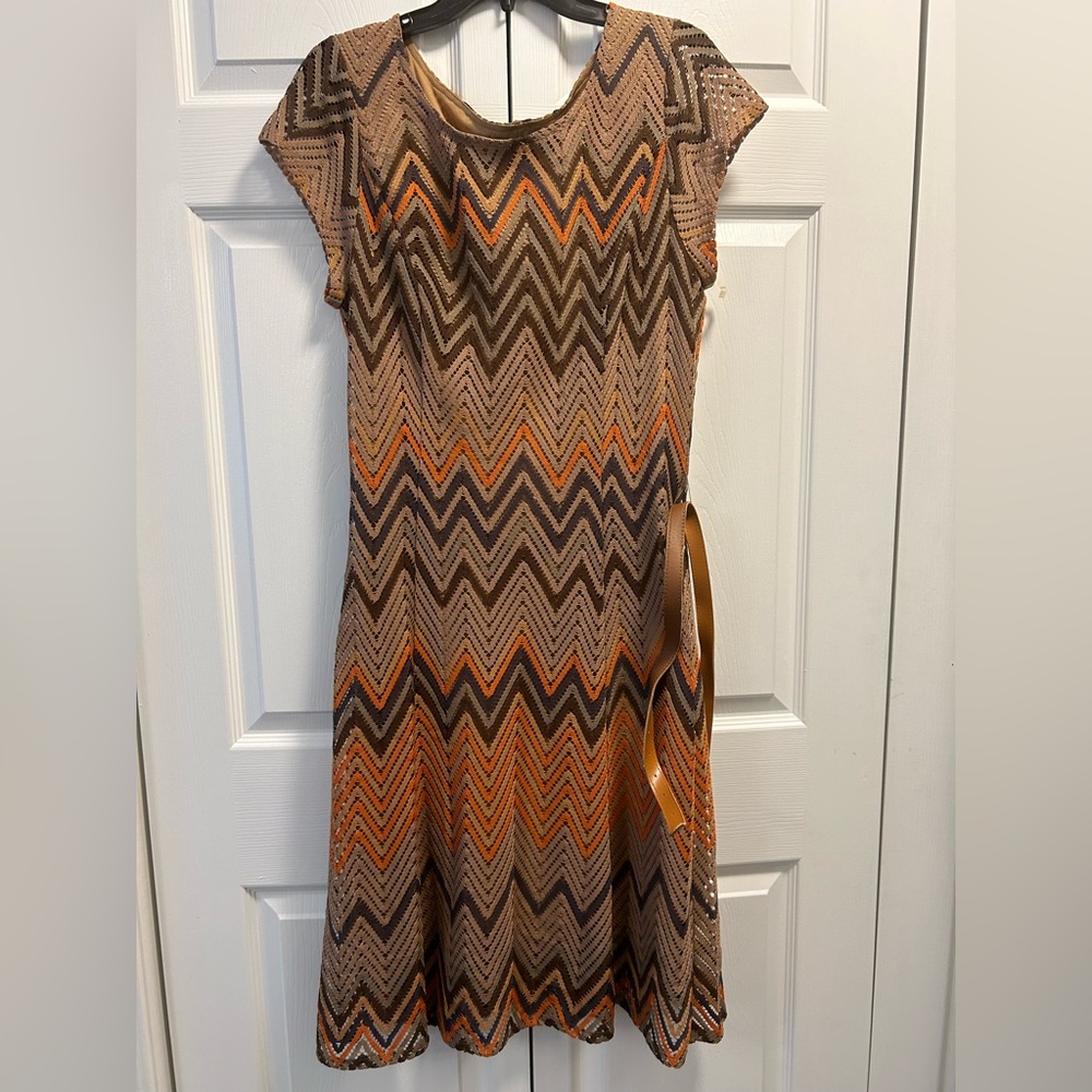 Sharango, Color copper, Size 16.